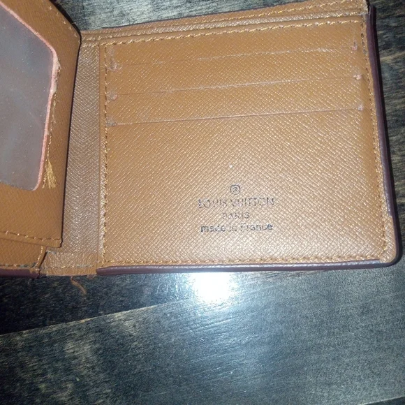 Louis Vuitton Monogram Brown Card Holder - Picture 4 of 4